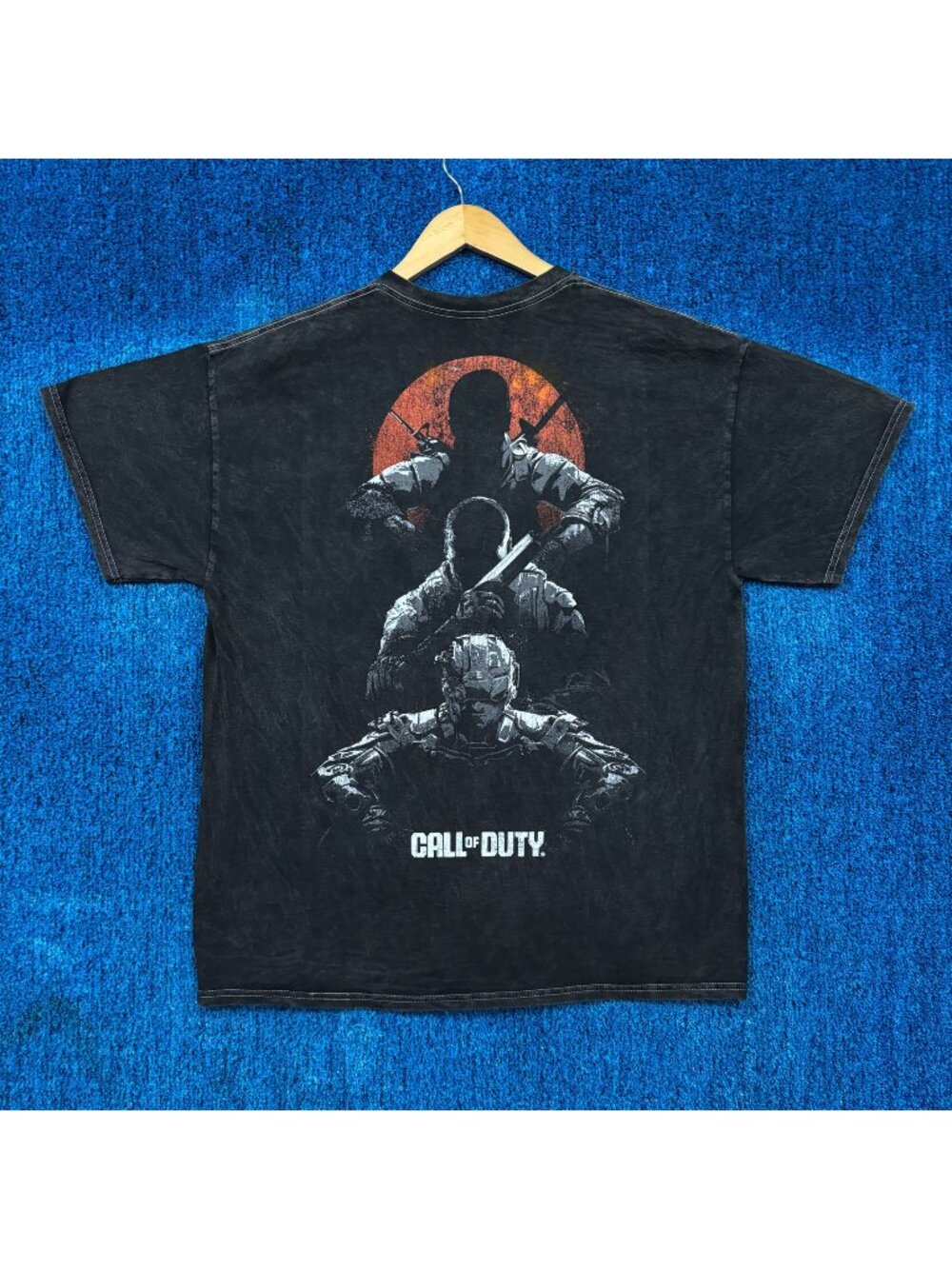 Call of Duty Black Ops Graphic Mineral Wash T-Shirt Size Large